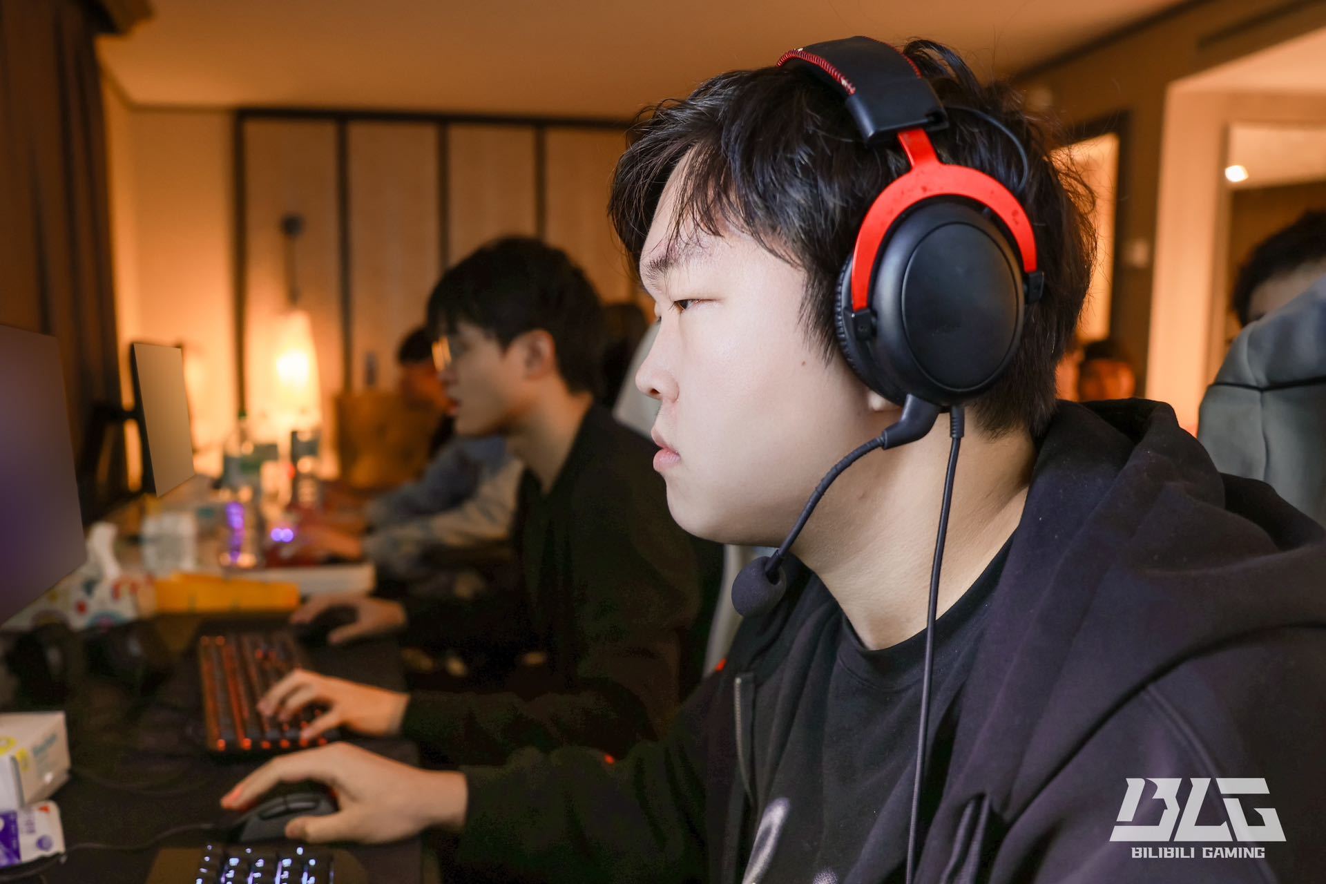 椅行业未来助力玩家享受极致体验开元棋牌傲风以技术创新引领电竞