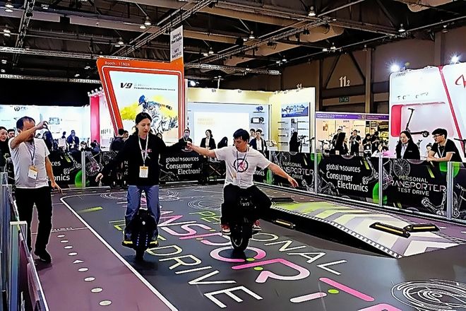 源香港展：与科技共舞定义行业新风向ky开元棋牌2025年10月环球资(图6)